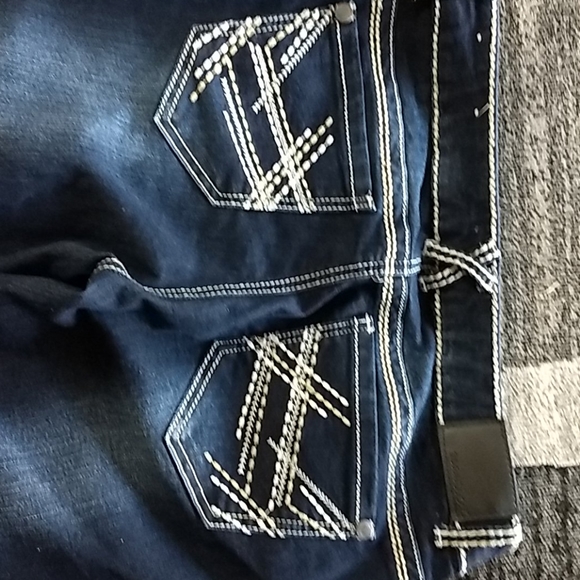 Jeans - Picture 4 of 6